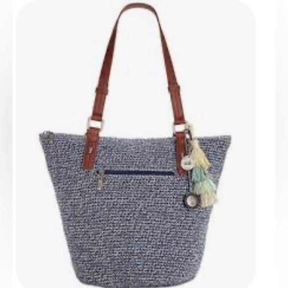 The Sak Silverwood Crochet Shopper NWT - Picture 3 of 9